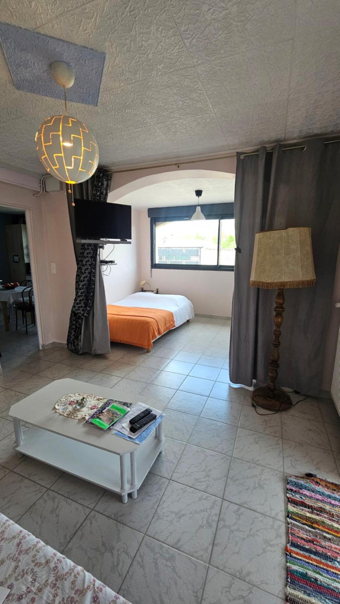 Gite Esprit Etape Saint-Barthelemy-de-Vals Exterior photo